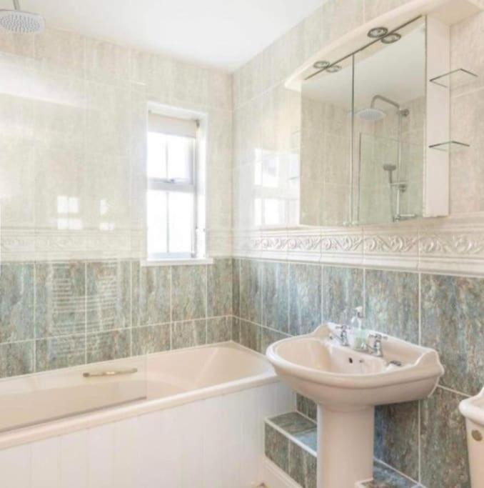 Beautiful Large Property, Sleeps 9 Walking Distance To The Sea , Beaches And Restaurants Fantastic Interior Lyme Regis Exteriör bild