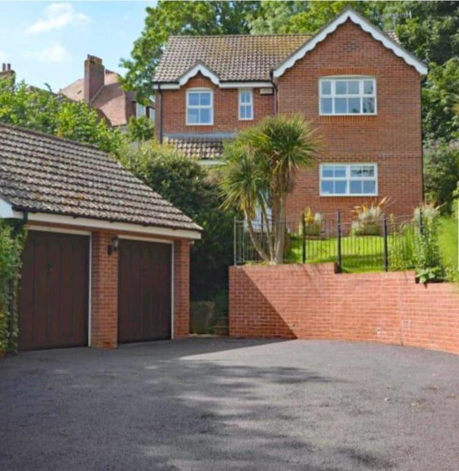 Beautiful Large Property, Sleeps 9 Walking Distance To The Sea , Beaches And Restaurants Fantastic Interior Lyme Regis Exteriör bild